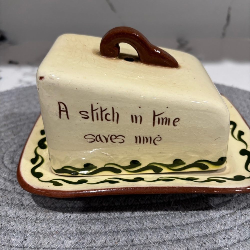 Vintage torquay motto ware cheese dish